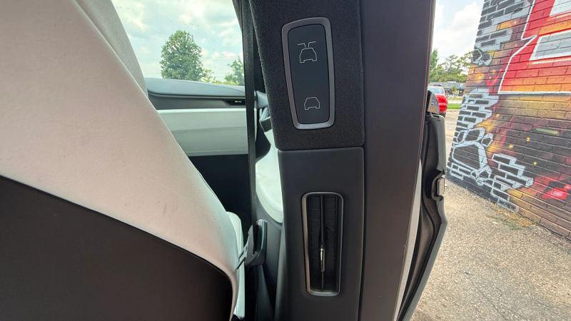 2018 Tesla Model X 75D