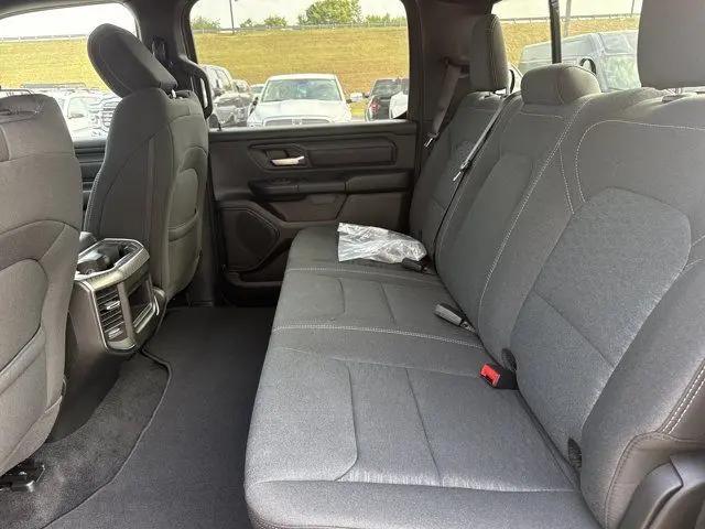 2026 Ram 1500 Express Crew Cab 4x4 57 Box