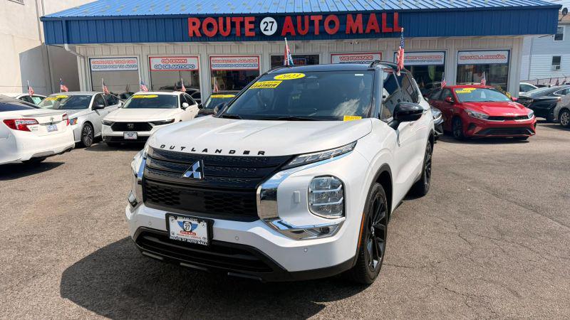 2023 Mitsubishi Outlander SEL 2.5 S-AWC for sale in Linden, NJ