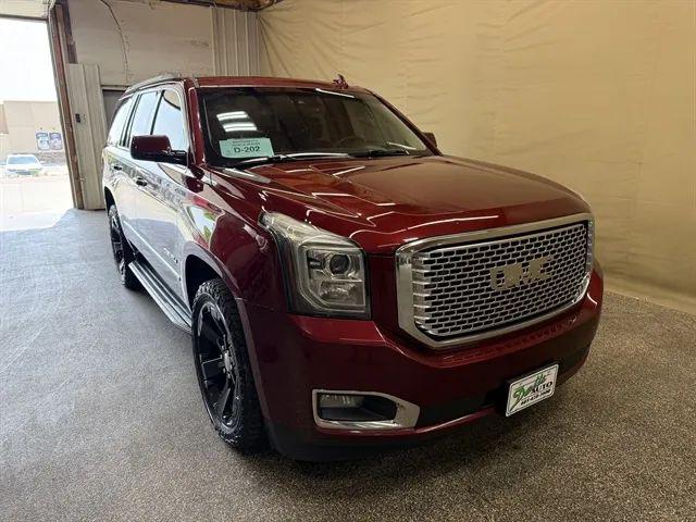 2016 GMC Yukon Denali for sale in Dell Rapids, SD