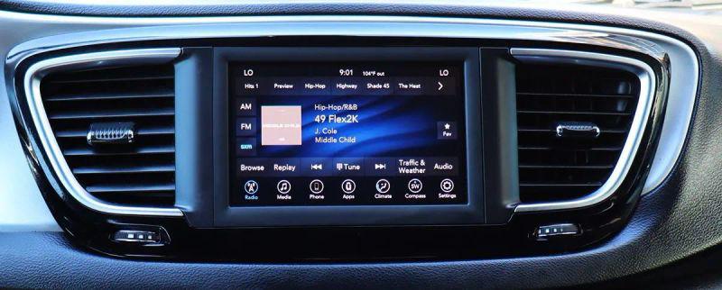2020 Chrysler Pacifica Touring