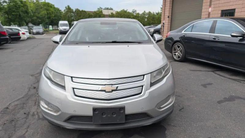 2012 Chevrolet Volt Base