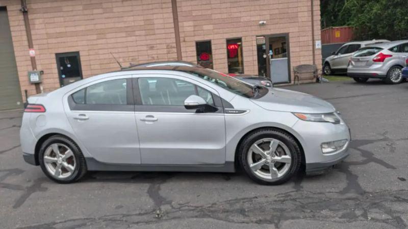 2012 Chevrolet Volt Base