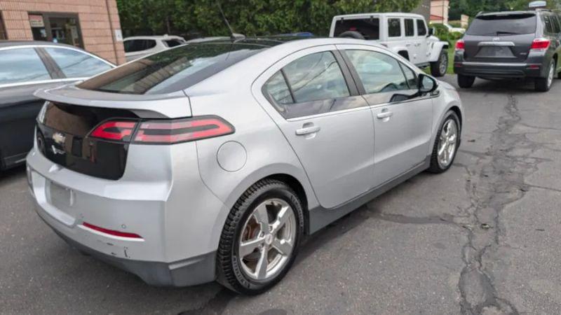 2012 Chevrolet Volt Base