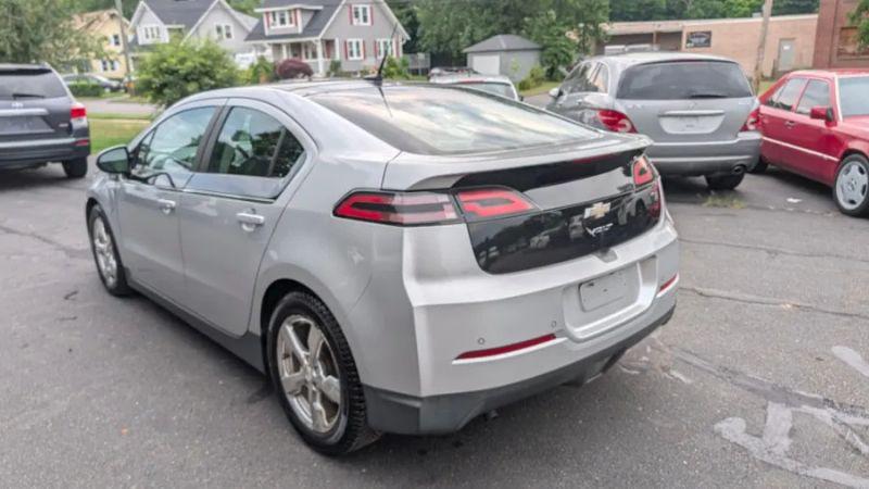 2012 Chevrolet Volt Base