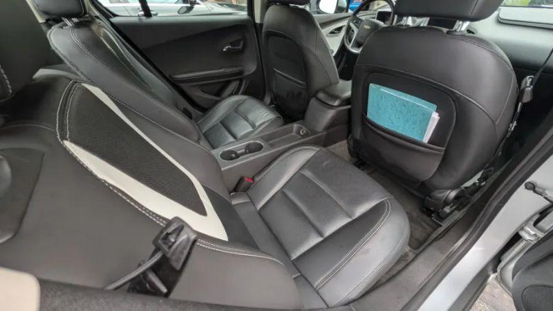 2012 Chevrolet Volt Base