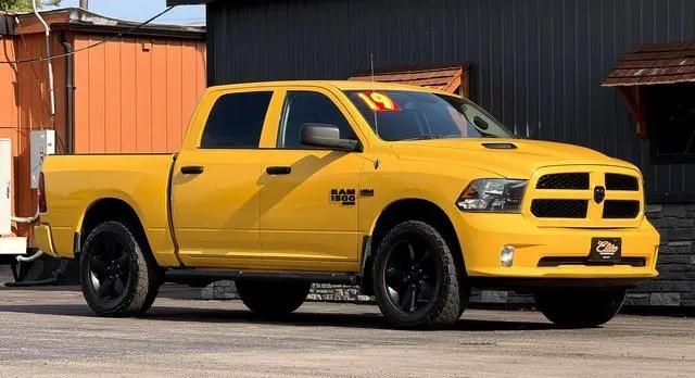 2019 Ram 1500 Classic ST for sale in Warren, MI