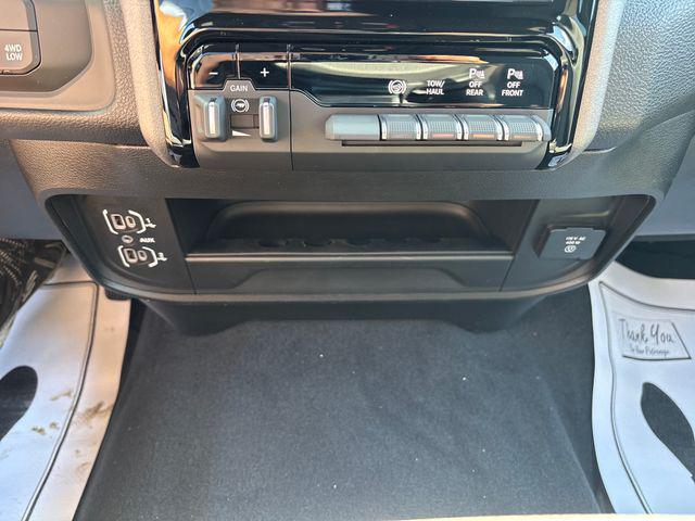2027 Ram 3500 Tradesman
