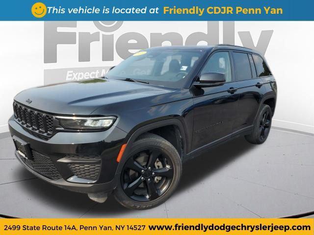 2023 Jeep Grand Cherokee Altitude 4x4 for sale in Penn Yan, NY
