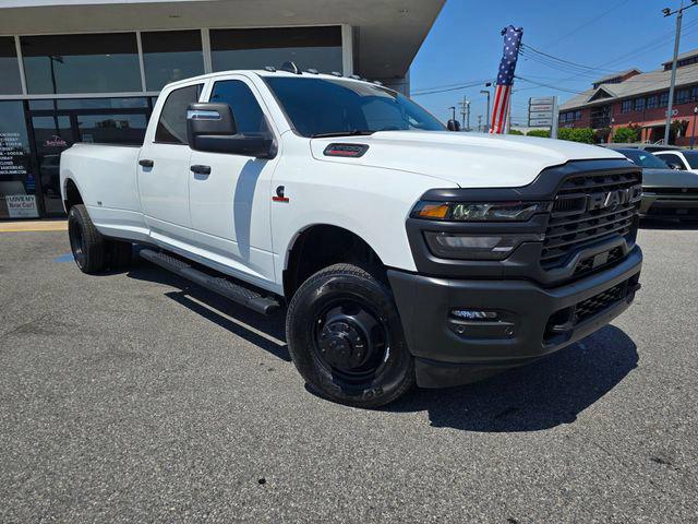 2026 RAM Ram 3500 RAM 3500 TRADESMAN CREW CAB 4X4 8 BOX 2026 RAM Ram 3500 RAM 3500 TRADESMAN CREW CAB 4X4 8 BOX