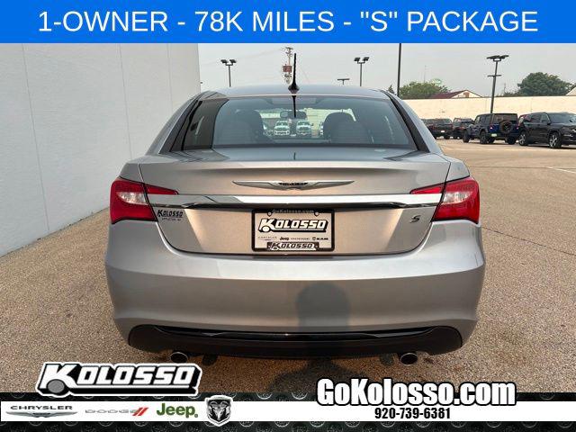 2013 Chrysler 200 Touring