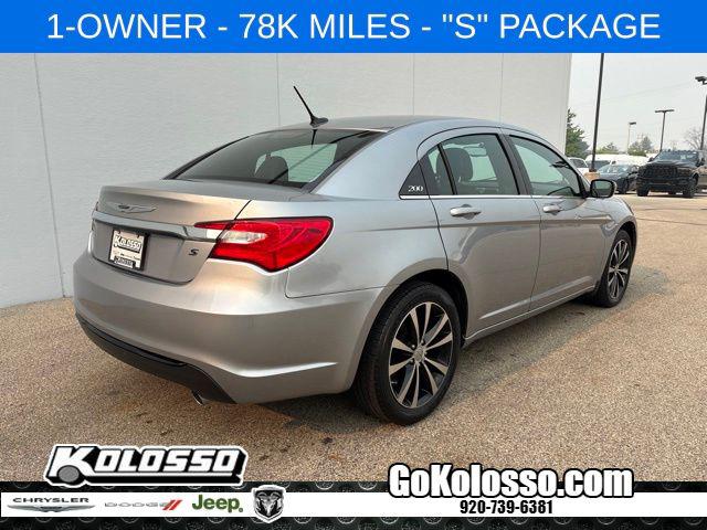 2013 Chrysler 200 Touring