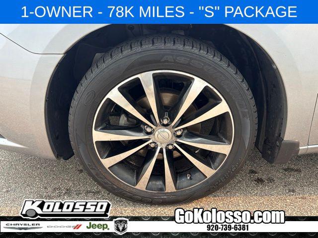 2013 Chrysler 200 Touring