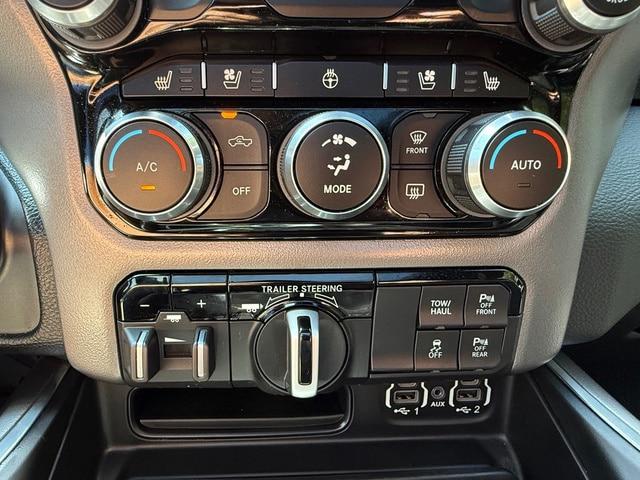 2022 Ram 1500 Laramie Crew Cab 4x4 5'7" Box