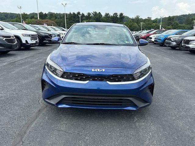 2022 Kia Forte LXS 2022 Kia Forte LXS