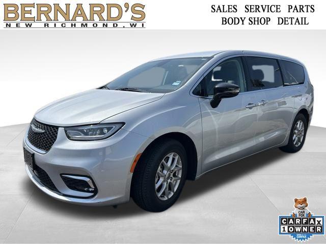 2024 Chrysler Pacifica Touring L for sale in New Richmond, WI