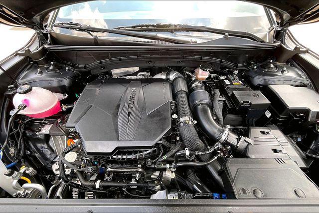 Used 2025 Hyundai Santa Cruz Limited For Sale in Millington, TN