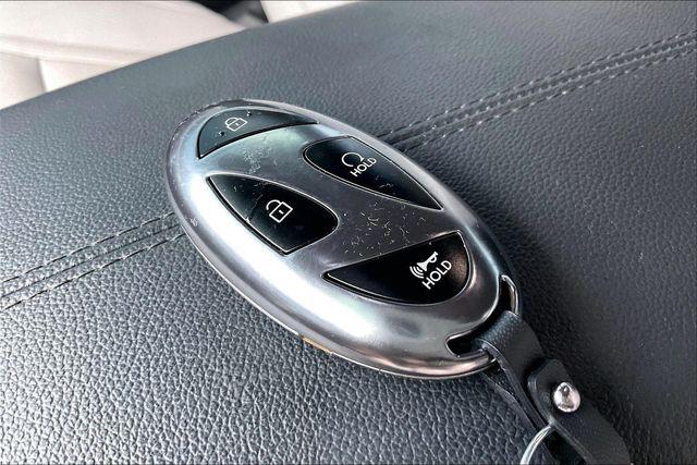 Used 2025 Hyundai Santa Cruz Limited For Sale in Millington, TN
