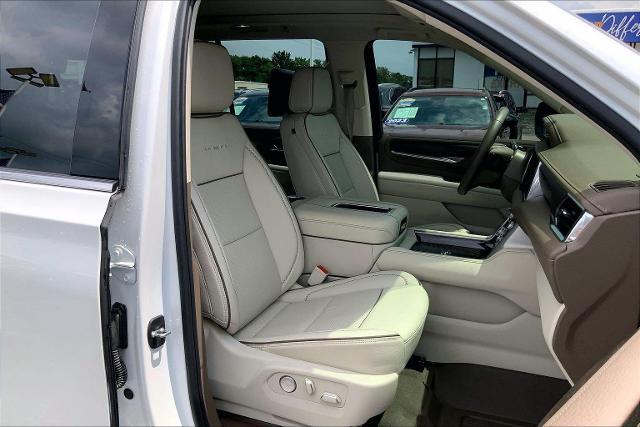2024 GMC Yukon 4WD Denali