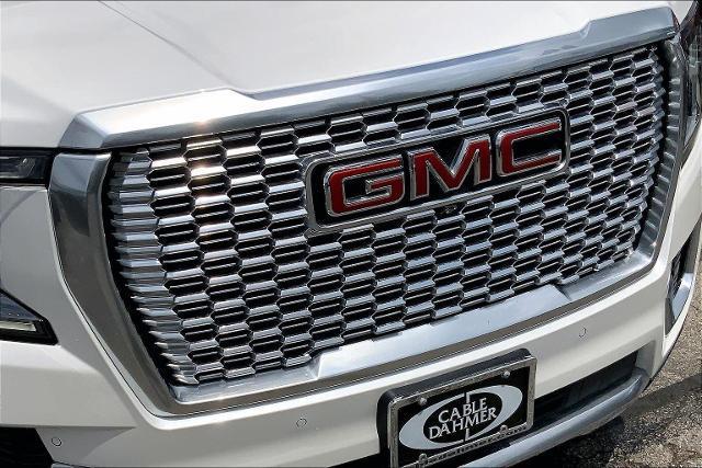 2024 GMC Yukon 4WD Denali