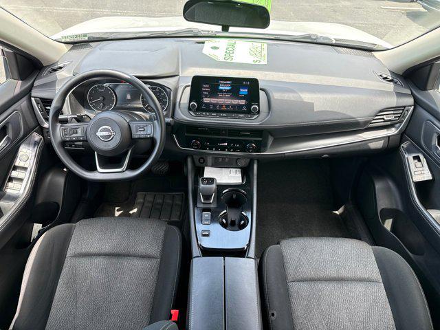 2024 Nissan Rogue SV FWD