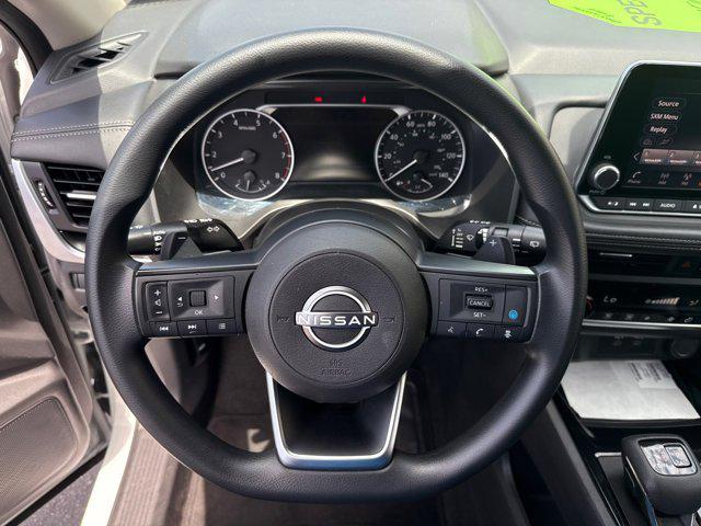 2024 Nissan Rogue SV FWD