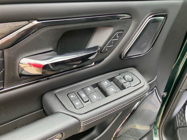 2026 Ram 1500 Limited Crew Cab 4x4 57 Box