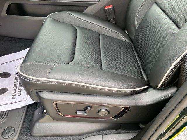 2026 Ram 1500 Limited Crew Cab 4x4 57 Box