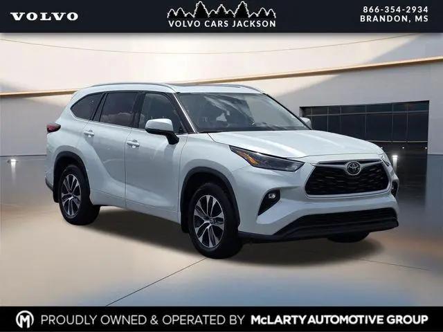 2022 Toyota Highlander XLE for sale in Brandon, MS