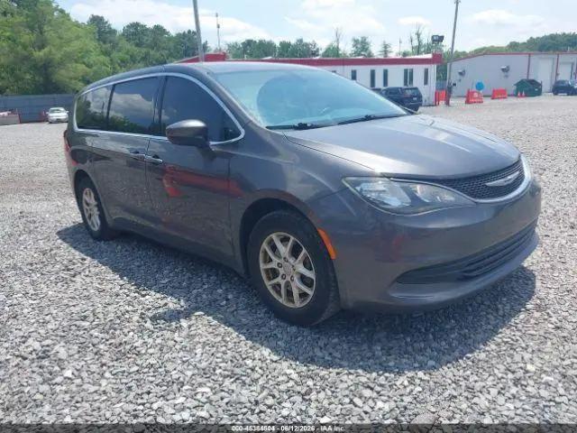 2020 Chrysler Voyager LX for sale in Dallas, TX
