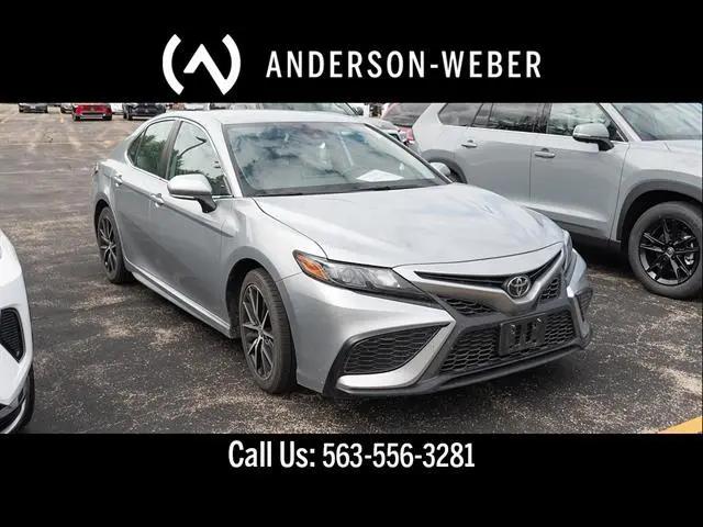 2023 Toyota Camry SE AWD for sale in Dubuque, IA