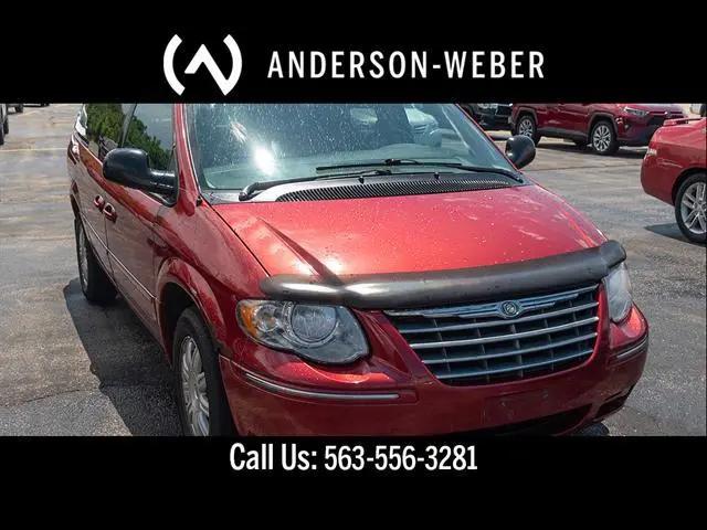 2006 Chrysler Town & Country Touring for sale in Dubuque, IA