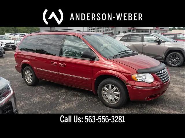 2006 Chrysler Town & Country Touring for sale in Dubuque, IA