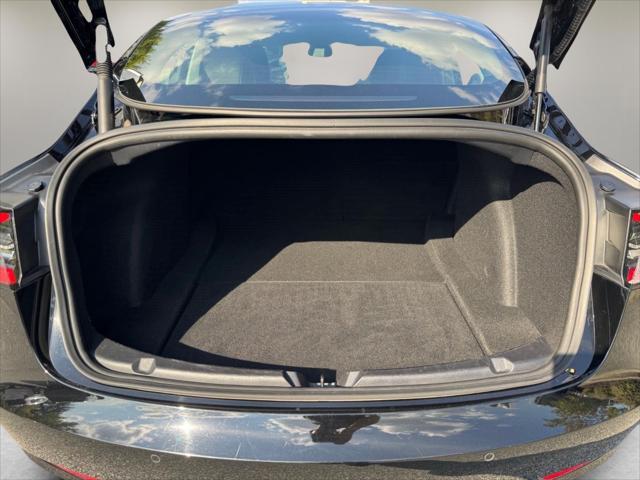 2021 Tesla Model 3 Standard Range Plus Rear-Wheel Drive