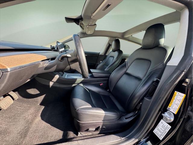 2021 Tesla Model 3 Standard Range Plus Rear-Wheel Drive