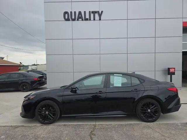 2025 Toyota Camry SE for sale in Independence, KS