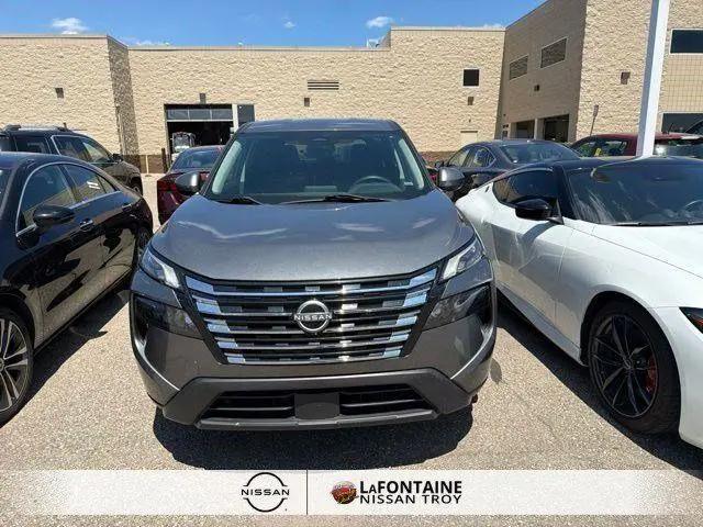2024 Nissan Rogue SV FWD for sale in Troy, MI