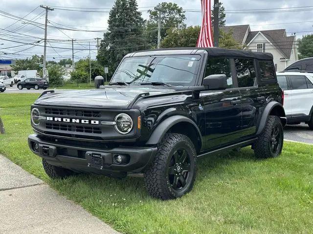 2022 Ford Bronco Black Diamond for sale in Port Jefferson Station, NY