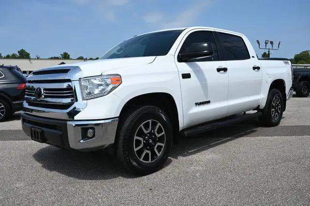 2017 Toyota Tundra SR5 5.7L V8 for sale in Memphis, TN