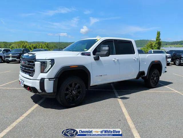 2025 GMC Sierra 2500HD 4WD Crew Cab Standard Bed AT4 for sale in Hartford, VT