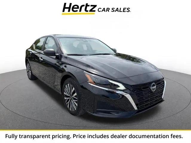 2025 Nissan Altima SV FWD for sale in Woodhaven, MI