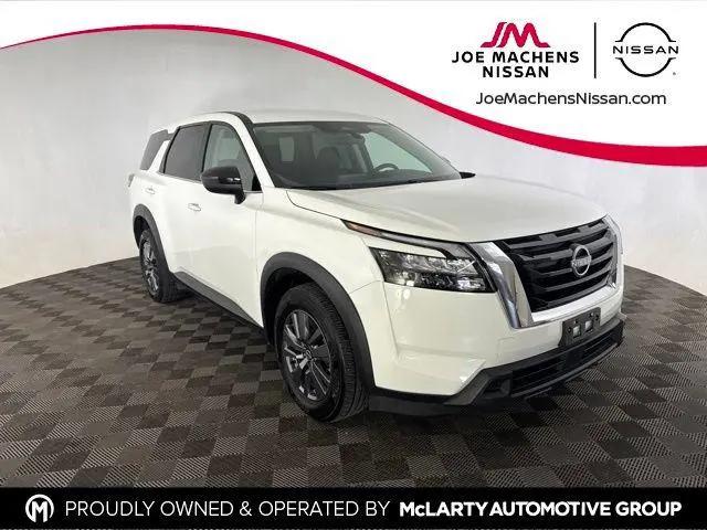 2025 Nissan Pathfinder S 4WD for sale in Columbia, MO