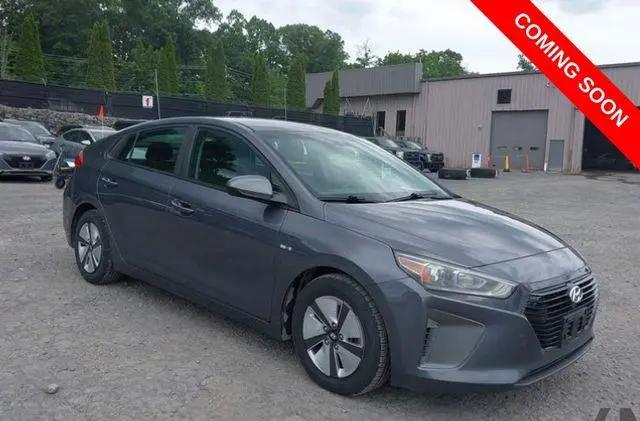 2018 Hyundai IONIQ Hybrid Blue for sale in Leavenworth, KS