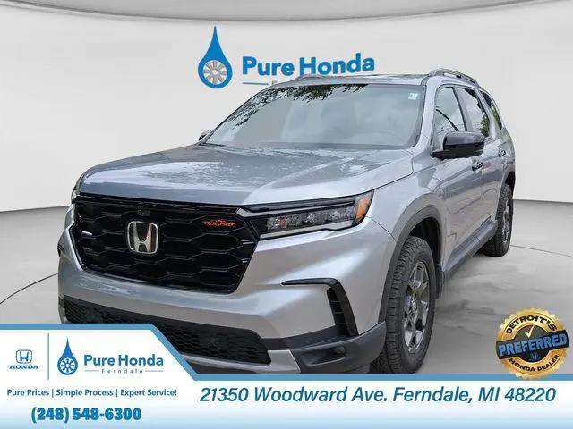 2025 Honda Pilot TrailSport for sale in Ferndale, MI
