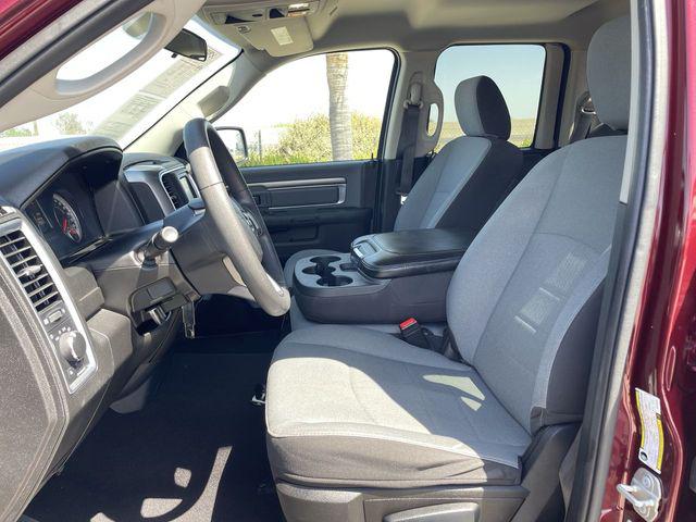 2024 Ram 1500 Classic SLT Quad Cab 4x4 64 Box