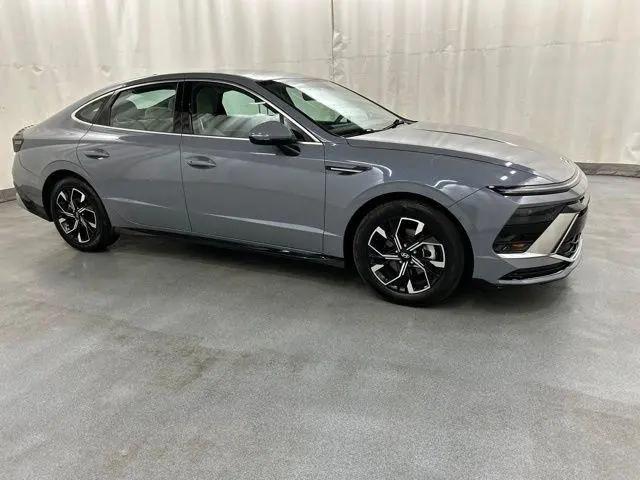 2024 Hyundai Sonata SEL for sale in Waterbury, CT