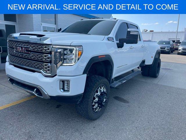 2023 GMC Sierra 3500HD 4WD Crew Cab Long Bed Denali for sale in Sterling Heights, MI
