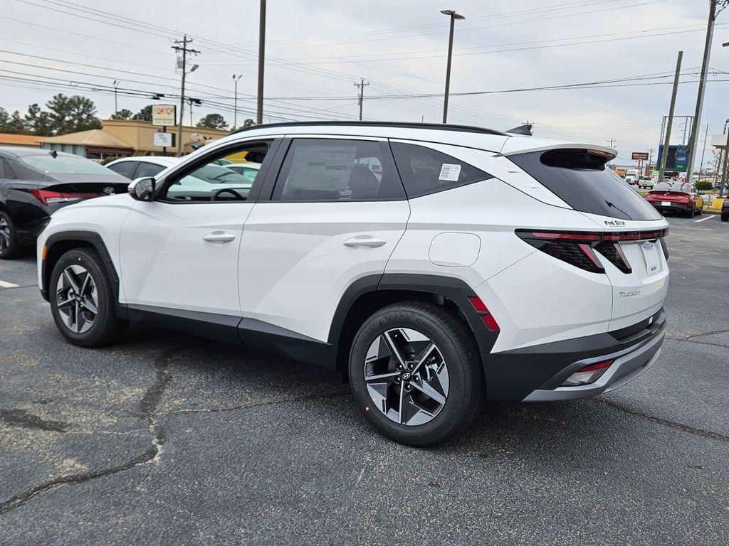 New 2026 White Hyundai SEL Premium FWD image 9