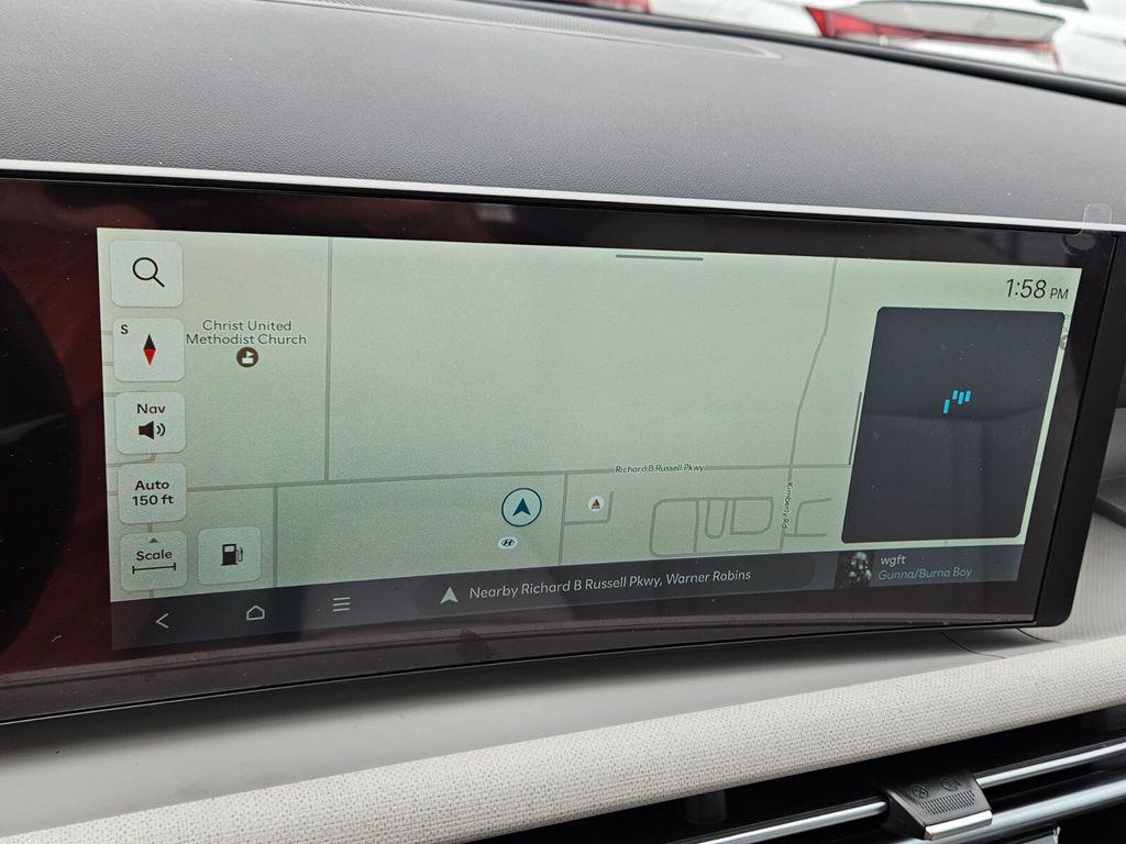 New 2026 White Hyundai SEL Premium FWD image 21