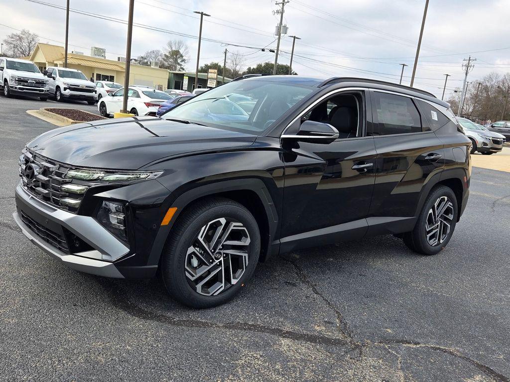 New 2026 Black HYUNDAI Limited FWD image 3